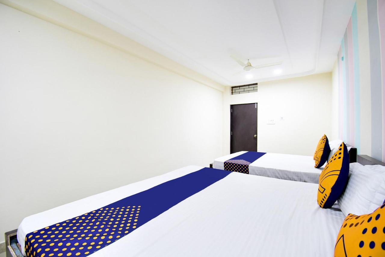Spot On 67472 Anant Palace Ξενοδοχείο Raj Nandgaon Εξωτερικό φωτογραφία